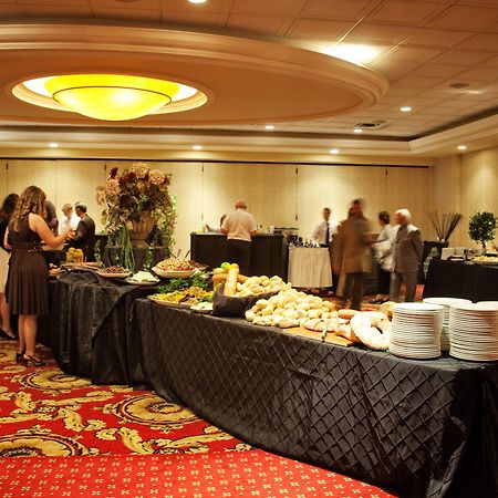 Holiday Inn Hotel & Suites St.Catharines-Niagara By Ihg Saint Catharines Restoran gambar